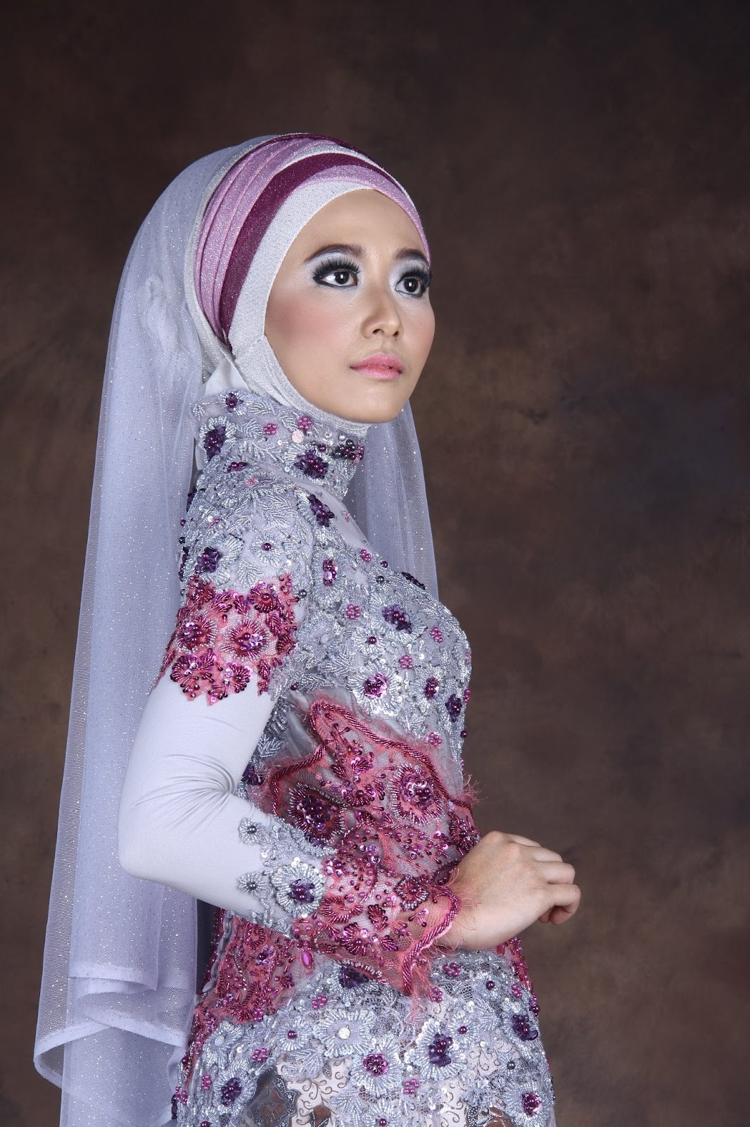 25 Koleksi Gaun Pesta Muslim Terbaru 2022 Cinta Damayanti
